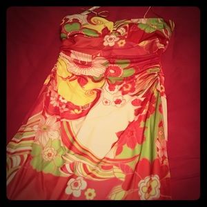 Floral asymmetrical dress.  Juniors L.